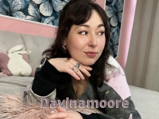 Davinamoore
