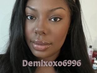 Demixoxo6996
