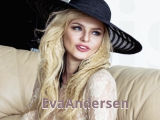EvaAndersen Chienne Soumise