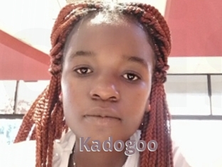 kadogoo Chienne Soumise