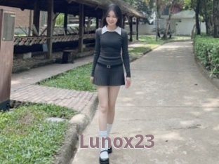 Lunox23
