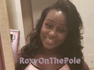 RoxyOnThePole