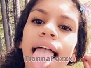 TiannaFoxxx